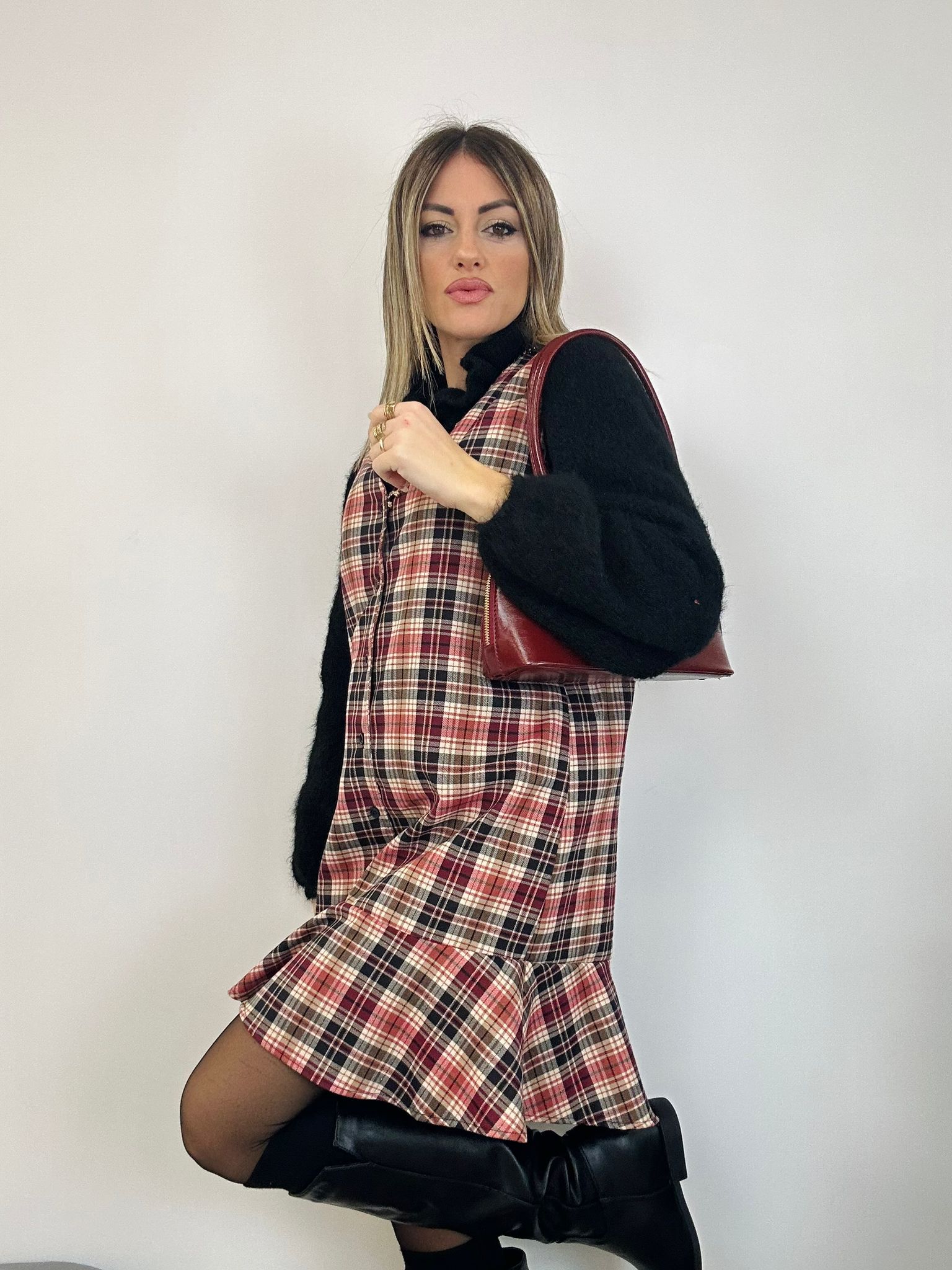 Abito Tartan Smanicato - Nero e Bordeaux