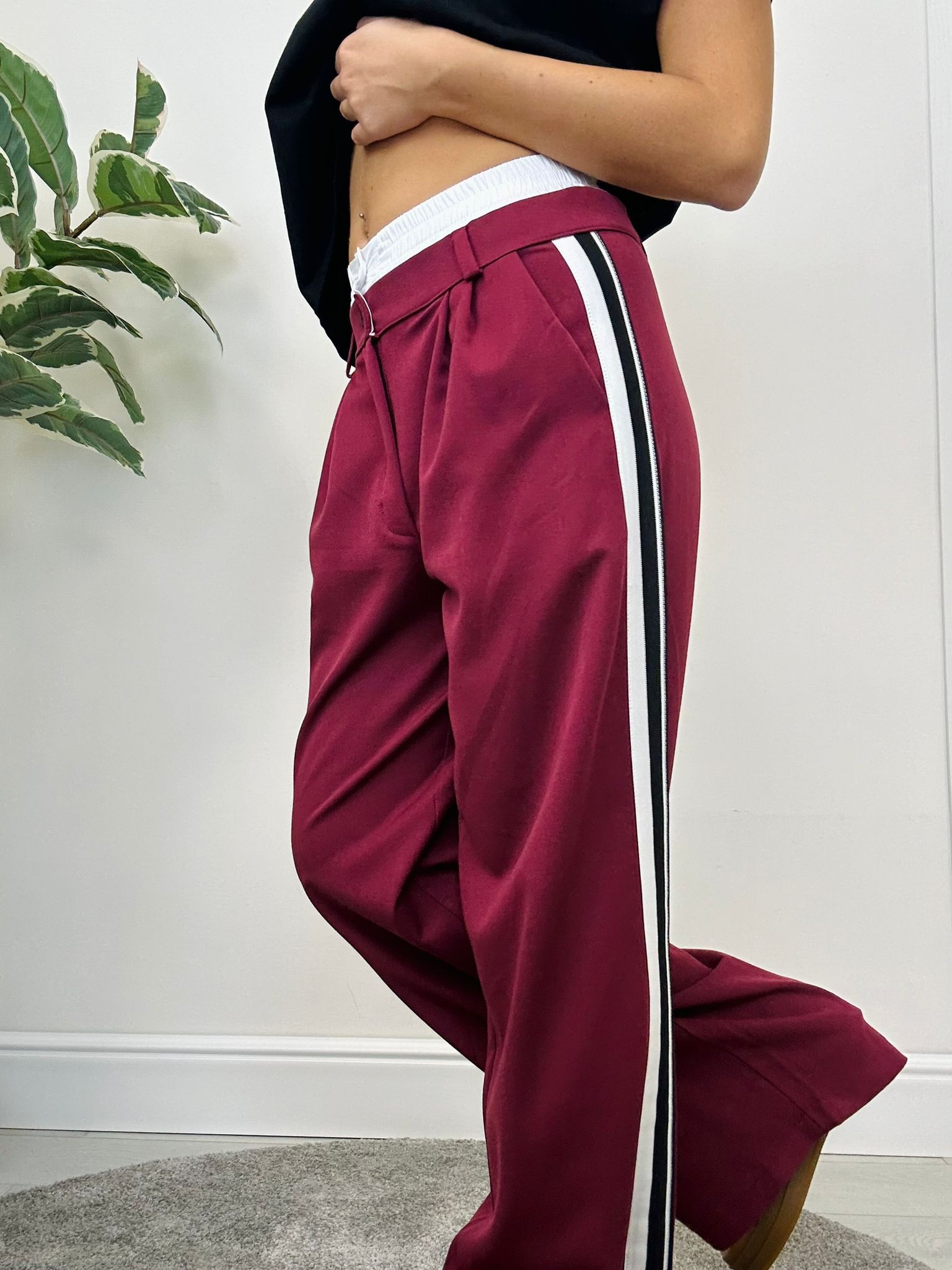 Pantalone con fascia elastica bianca - Bordeaux