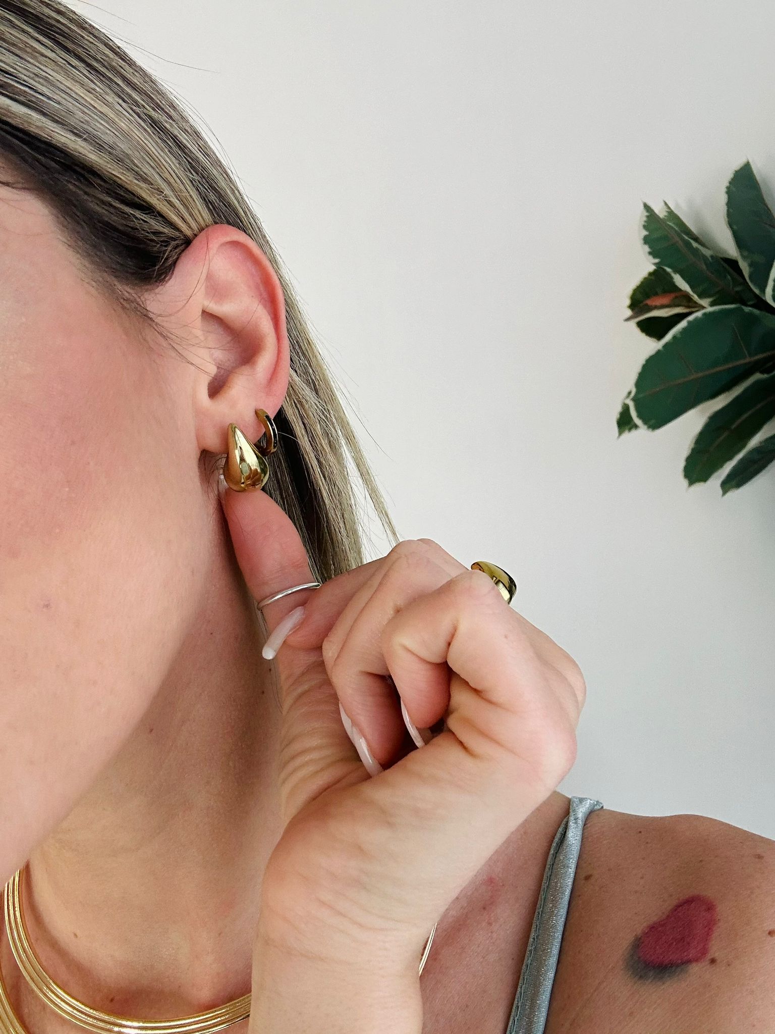Kleine Ohrhänger – Gold