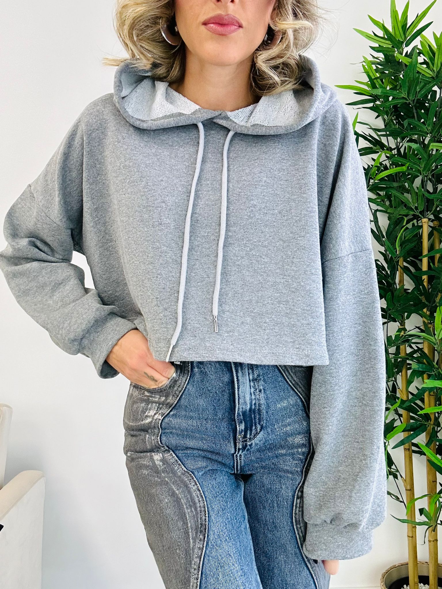 Crop Syria Sweatshirt – Grau